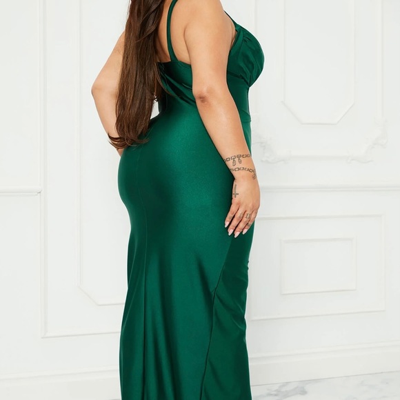 NWT Green Sleeveless straps Maxi Dress Size Large - Picture 7 of 7